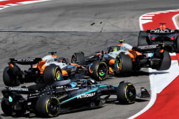 マクラーレン失意のダブルリタイア。フェルスタッペンがスプリントを制す【レポート／F1アメリカGP】