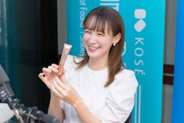 藤井サチ 美肌の秘訣は「シンプルケア」!? 試行錯誤の末たどり着いた自身に合ったスキンケアとは？