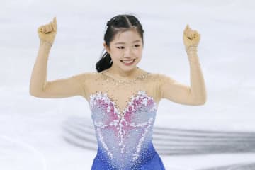 フィギュア17歳中井が初出場V　GP開幕戦、三浦・木原組5勝目