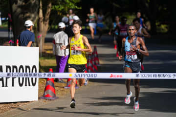 中央学院大は“集団走”を行わず盤石のレースでトップ通過　エース＆主将の近田陽路が日本選手トップの活躍　【箱根駅伝予選会】