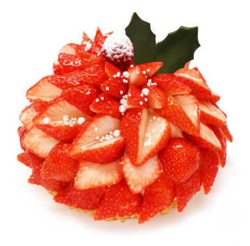 カフェコムサのクリスマスケーキ2025♡国産いちごとフルーツが輝く限定スイーツ