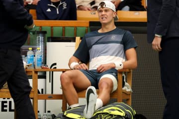 好調ルネがアキレス腱断裂か。ノルディックOP準決勝で涙の途中棄権、長期離脱の可能性も＜SMASH＞