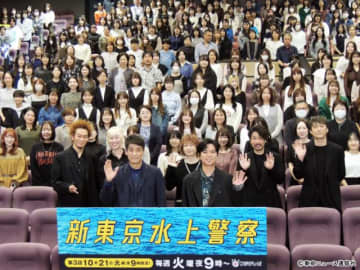 「新東京水上警察」先行上映会に佐藤隆太＆加藤シゲアキ登壇！　トークイベントで裏話連発