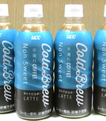 UCC上島珈琲、ペットボトルコーヒー「UCC Cold Brew」で水淹れコーヒー訴求　「UCC BLACK 無糖」ではボトル缶を強化