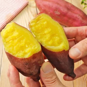 【焼き芋はこうやって作るのが正解】レンジもオーブンも不要で「甘さがケタ違い！」超簡単な極ウマ焼き芋レシピ