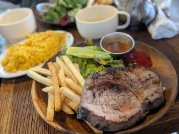 【神保町】「森のブッチャーズ」ライスおかわりOK！1,000円ポークプレートが肉食主婦の楽園だった
