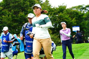 畑岡奈紗が渾身の2位フィニッシュ「残り試合を全部勝つぐらいの気持ちで」