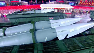 極超音速ミサイル「火星11型マ」や「チョンマ－20」が登場…北朝鮮の軍事パレードに“ロシアの影”【日曜安全保障】