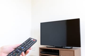 【TV朝日・モーニングショー】英利アルフィヤ議員の『不本意なインタビュー』を”再使用”→公式HPで謝罪…連絡不備が原因か？「マスコミは一回謝罪して終わり。なんにもダメージがない。」「非常に由々しき問題」ネットでも批判コメント殺到