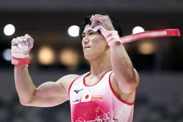 橋本暫定トップ、岡は低調　男子予選、世界体操が開幕