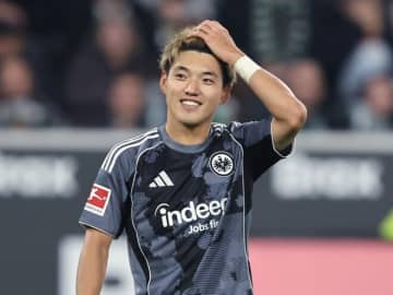 堂安律が古巣対戦に先発も、フランクフルトは終盤の失点でフライブルクと２－２ドロー。鈴木唯人は途中出場