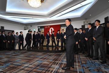 【巨人】引退・長野久義 チーム外に及んだ気配り　用具メーカー感激「限られた時間の中で…」