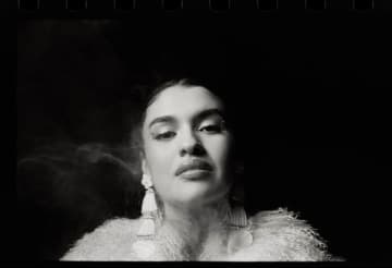 ティア・ウッド、新曲「Sage My Soul」をリリース！ミュージック・ビデオも公開