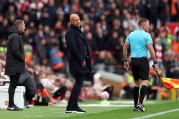 公式戦4連敗のリヴァプール、スロット監督が敗因分析「試合開始から1分や2分で失点してしまうと…」