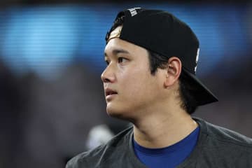 大谷翔平、オフに投じた1枚に日本人悶絶　愛らしい最新デコピンが「可愛い」「絵になります」