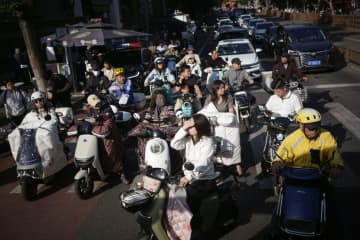 中国成長率、4.8％に減速　不動産不況、7～9月