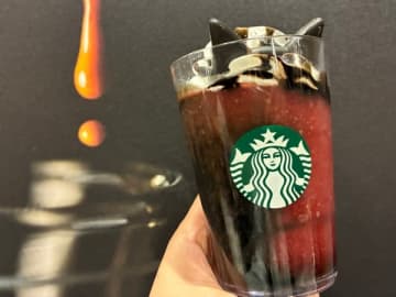 【スタバ】新作！黒猫をモチーフにした見た目＆味ともに楽しめるドリンク