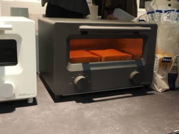 ニトリのすぐ焼ける「フラッシュトースター」発熱0.2秒
