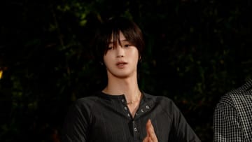 リーダーEJの誕生日を祝福するバーベキュー後…メンバー同士が思いをぶつけ合う！韓国デビューに向けた課題とは【&TEAM 100日密着】
