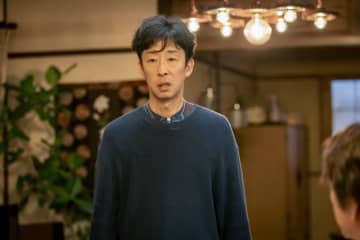『小さい頃は、神様がいて』母親ではない自分を取り戻したい‥