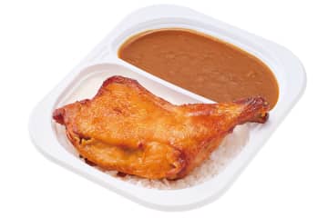 ほっかほっか亭、骨付きチキンがドン！「ほっかローストチキンカレー」発売。リュウジ氏コラボの「鴨レッグ」も復活