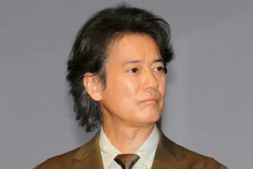 唐沢寿明の“激変”した姿に驚きの声　「誰か分からなかった」「イケオジになってる」