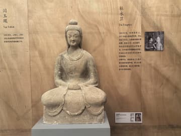 中国・敦煌研究院、初の彩色塑像模造展を開催