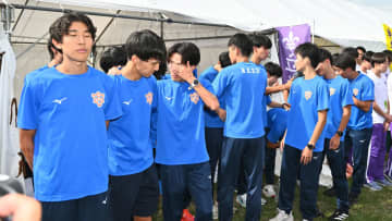 選手は「生きた心地がしなかった」　監督は「もうだめだと」　涙は“78年連続出場”の重さ　日本体育大学が9位で箱根路へ
