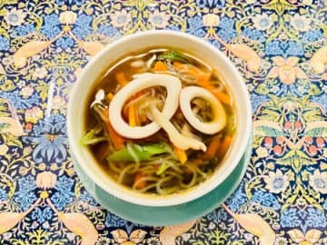 ダイエットにもおすすめ！満腹感も得られる「糸こんにゃくスープ」