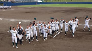 【速報】専大松戸、センバツ当確の4強入り　横浜を4―2で下す　秋季関東高校野球