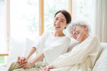 「放っておいて！」否定すれば離れていく…“借金お布施”の母と向き合う娘の対話の行方