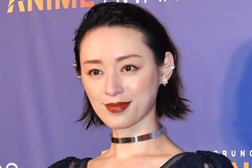 栗山千明のイメージ一変！　主演ドラマ「晩酌の流儀」深夜枠を超え〝映画化〟浮上