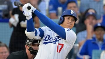 大谷翔平　メジャー初の二刀流での世界一へ　先発で2度の勝利投手　不振の中でも敵が恐れた実力見せつけ1試合3HRの圧倒的な存在でMVP【PS振り返り】