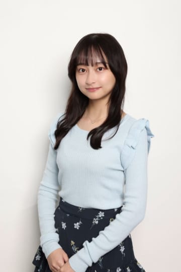 影山優佳、『ESCAPE』で“大介”佐野勇斗の元カノ役に「視聴者のみなさんも一緒に逃げて！」