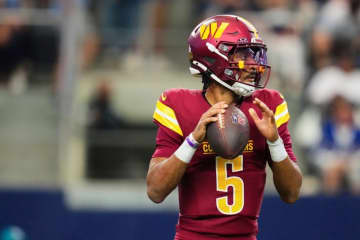 コマンダースQBダニエルズは深刻なハムストリングのケガを回避も次戦出場は不透明