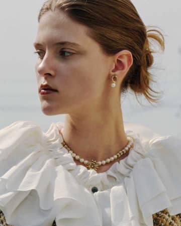 大人の装いに気品を添えて。LANVIN en Bleuのパールアクセサリー登場