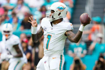 シーズン第8週もQBタゴヴァイロアが先発を務めるとドルフィンズHCマクダニエル