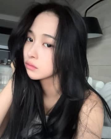 元祖・韓流四天王ウォンビンに25歳女優の“姪”がいた？姪の事務所認める「ウォンビンの実姉の娘だ」