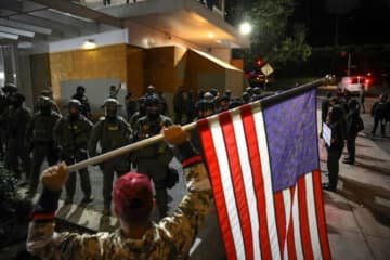 トランプ米政権によるポートランドへの州兵派遣、控訴裁が認める判決