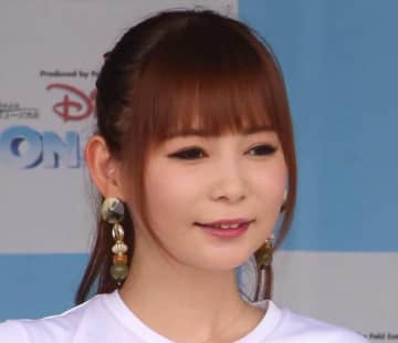 双子出産の中川翔子が激やせ　体の悩みも「ホルモンのせいらしい」