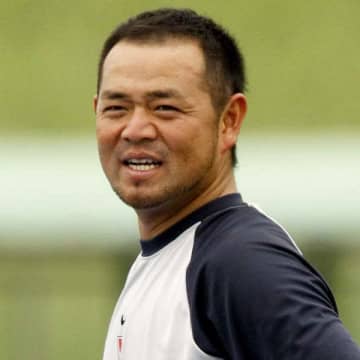プロ野球コーチ“横滑り多発”の裏に深刻な人材難…「割に合わない」イメージ定着で新陳代謝進まず