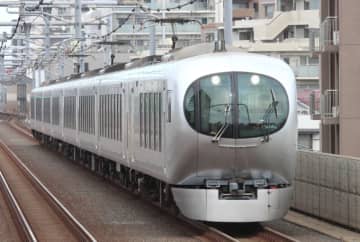 西武、「ラビュー」ベースの新型レストラン列車  2028年3月誕生へ 日本一の厨房車両とは？
