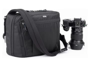 本日のお買い得商品 手頃なサイズのthinkTANKphoto製ショルダーバッグがセール中
