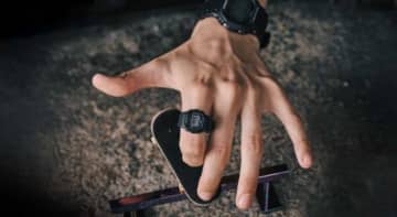 G-SHOCKの新製品『DWN-5600』が指輪型で登場！小型化と耐衝撃性♡