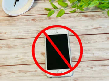 余暇時間にスマホ使用は最大2時間までを目安に！ 豊明市の条例施行に賛否両論