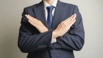 「今日は暇だから休んで」とバイト先から急に…荒天の日に“シフトを切られる”のは我慢するしかない？