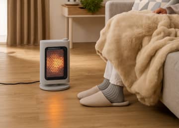 省電力でもしっかり暖かい　ヤマダの新ストーブ『RIFLECA』は“熱の効率化”を極めた一台