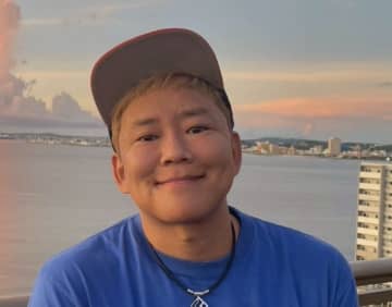 芸人・楽しんごがグリーン車での赤ちゃんの泣き声に「本当に嫌」と心境を吐露。SNSでは賛否両論の声「まじわかる」「グリーン車は子連れ禁止じゃない」