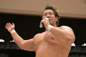 【ノア】稲村愛輝がＫＥＮＴＡとの前哨戦で堂々の英語トーク「ブライトなフューチャーです」