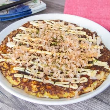 【お好み焼きにはえのきを入れてみて】「シャキシャキ食感がクセになる！」「毎日食べたい」えのきとキャベツをたっぷり入れたお好み焼きレシピ